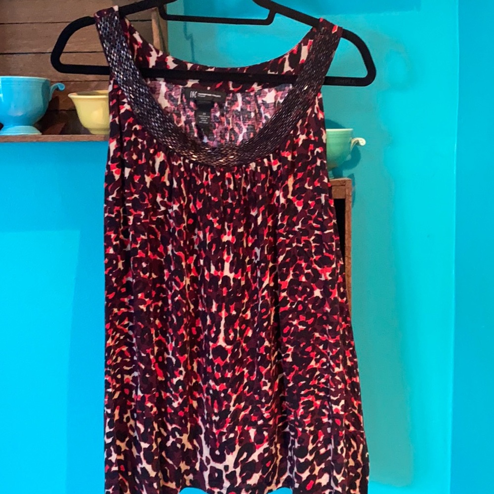 Macy’s INC brand tank with beaded neck 3x